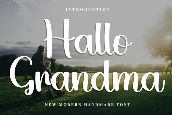 Hallo Grandma: A Playful Typeface for Branding